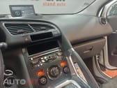 Peugeot 3008 2.0 HDi Hybrid4