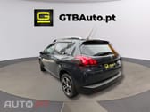 Peugeot 2008 1.2 e-VTi Style