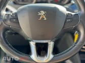 Peugeot 2008 PureTech 110 Stop&Start UrbanCross