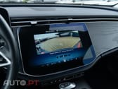 Mercedes-Benz E 300 Outro