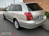 Toyota Avensis 2.0 D-4D Sol