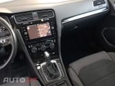Volkswagen Golf 1.5 eTSI R-Line DSG