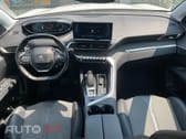 Peugeot 3008 1.6 Hybrid4 Allure e-EAT8