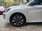 Peugeot 208 1.2 Hybrid Allure e-DCS6