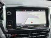 Peugeot 2008 1.2 PureTech Allure EAT6