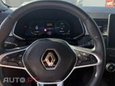 Renault Captur 1.6 E-Tech Intens