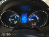 Toyota Auris 1.8 HSD Square Collection