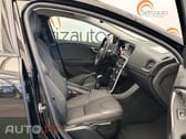 Volvo V40 Cross Country 2.0 D3 Momentum