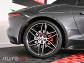 Jaguar F-Type 2.0 i4 Chequered Flag