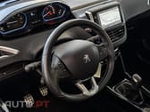Peugeot 2008 1.2 PureTech Crossway