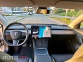 Tesla Model 3 Tração Traseira