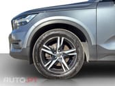 Volvo XC40 2.0 T4 R-Design