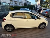 Peugeot 208 1.2 PureTech Style