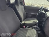 Toyota iQ 1.0 VVT-i