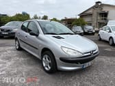 Peugeot 206 1.1 Color Line