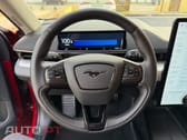 Ford Mustang Mach-E Standard • 75,7 kWh • 294 CV