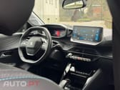 Peugeot 208 1.2 PureTech Allure EAT8