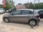Volkswagen Polo 1.0 Confortline