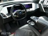 BMW iX xDrive 40 Pack Desportivo
