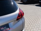 Peugeot 2008 1.2 PureTech Style
