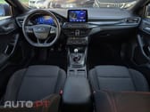 Ford Focus 1.0 EcoBoost Hybrid ST-LINE
