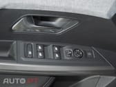 Peugeot 3008 1.2 Hybrid Allure e-DCS6
