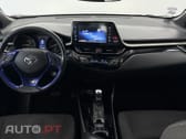 Toyota C-HR 1.8 Hybrid Square Collection