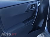 Toyota Auris 1.4 D-4D Exclusive