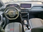 Peugeot 2008 1.2 Hybrid Allure e-DCS6
