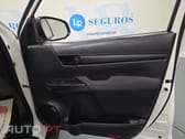 Toyota Hilux 2.4 D-4D 4WD CD CH