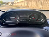 Peugeot 208 1.2 PureTech Signature