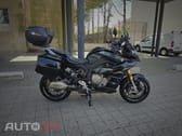 BMW S Triple black & Akrapovic