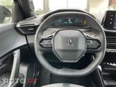 Peugeot E-2008 50 kWh Allure