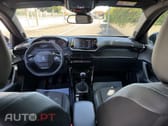 Peugeot 2008 PureTech 100 Allure