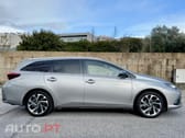 Toyota Auris Touring Sports Confort P. Sports