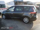 Renault Grand Scénic 1.9 dCi Luxe 7L