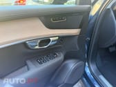 Volvo XC90 2.0 T8 PHEV Plus Dark AWD