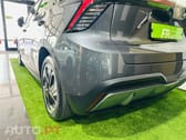 MG MG4 64 kWh Luxury