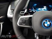 BMW iX1 eDrive20 Pack Desportivo M Pro
