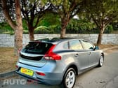 Volvo V40 D2
