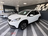 Peugeot 2008 1.2 PureTech Allure