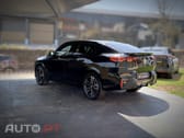 BMW iX2 eDrive20 Pack Desportivo M