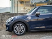 MINI Cooper Cooper D Auto