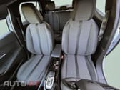 Peugeot E-2008 50 kWh Allure Pack