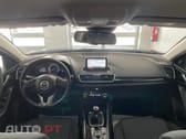 Mazda 3 1.5 Sky-D Evolve HS Navi