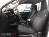 Toyota Hilux 2.4 D-4D 2WD CD