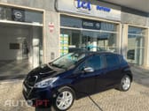 Peugeot 208 1.2 PureTech Signature