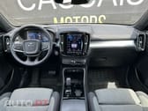 Volvo XC40 2.0 B3 Plus Dark
