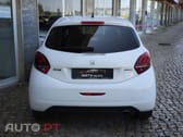 Peugeot 208 1.2 PureTech GT Line