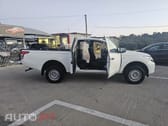 Mitsubishi L200 2.4 DI-D CD Invite 4WD